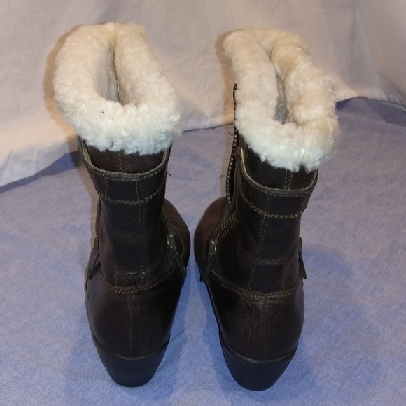 Born Danila Heeled Boots - Picture 6 of 7